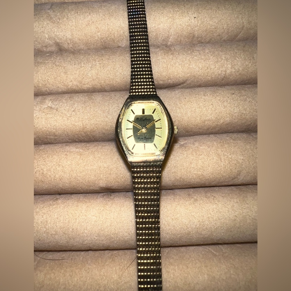 ✨✨Lucien Piccard Quartz Dufonte Gold Tone Watch - parts